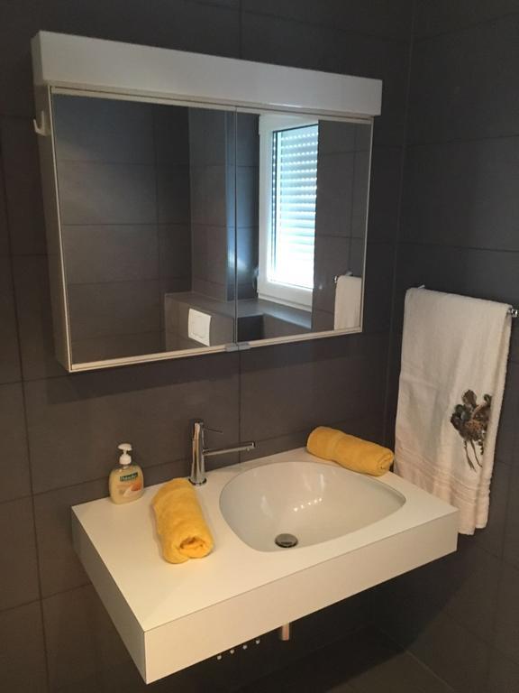 Apartments Barbic Umag Buitenkant foto